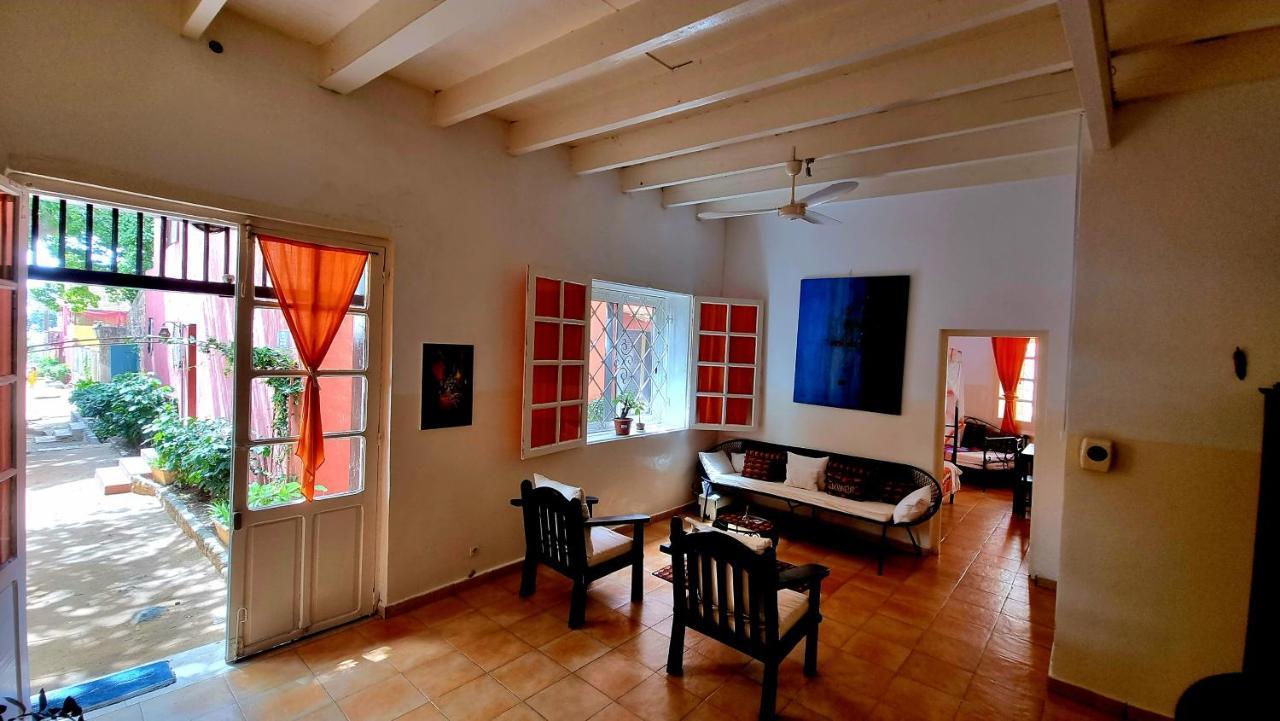 Chez Coumbis Acomodação com café da manhã Gorée Exterior foto