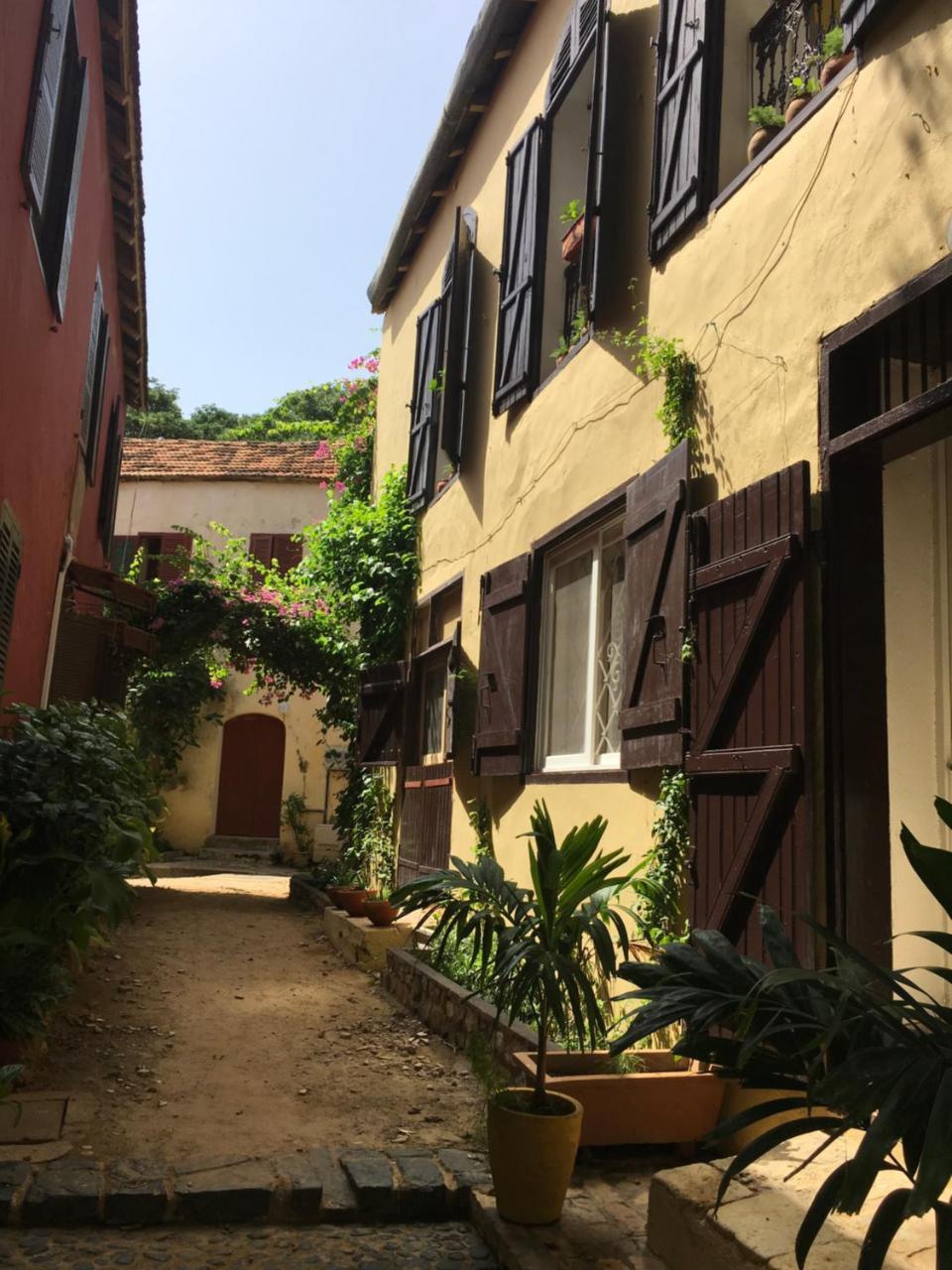Chez Coumbis Acomodação com café da manhã Gorée Exterior foto